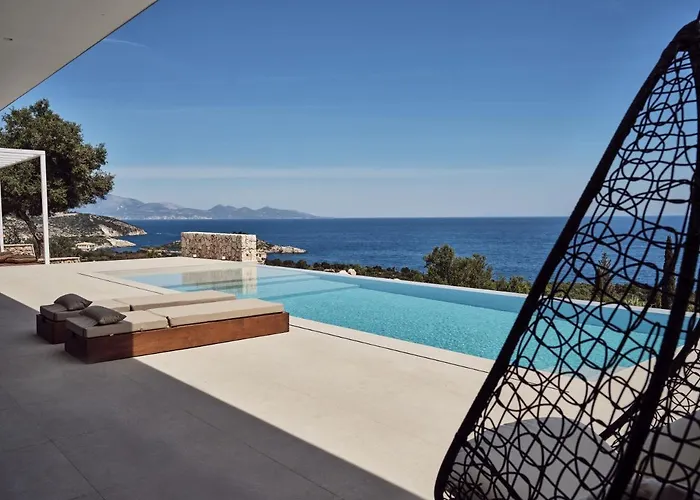 The Sall - Private Pool And Breathtaking Views, By Zantewize *