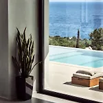 The Sall - Private Pool And Breathtaking Views, By Zantewize Villa
