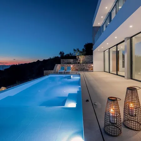 The Sall - Private Pool And Breathtaking Views, By Zantewize Villa *